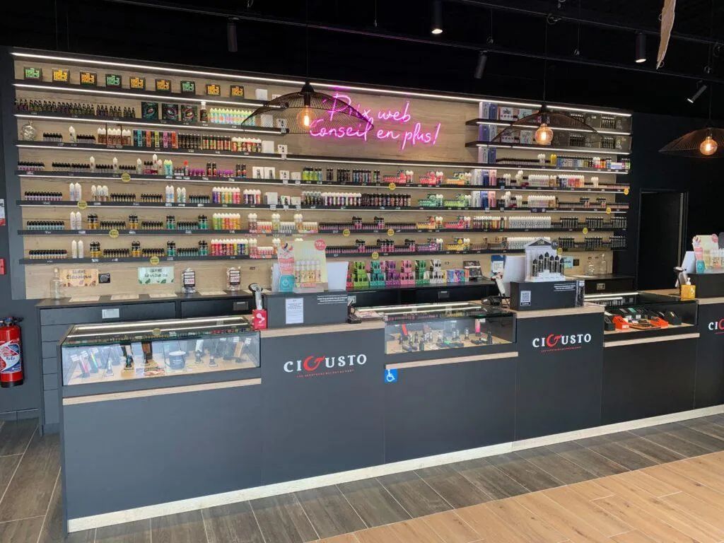 LE MERCHANDISING POUR UNE BOUTIQUE E-CIGARETTE AU TOP - Blog CLOUD VAPOR